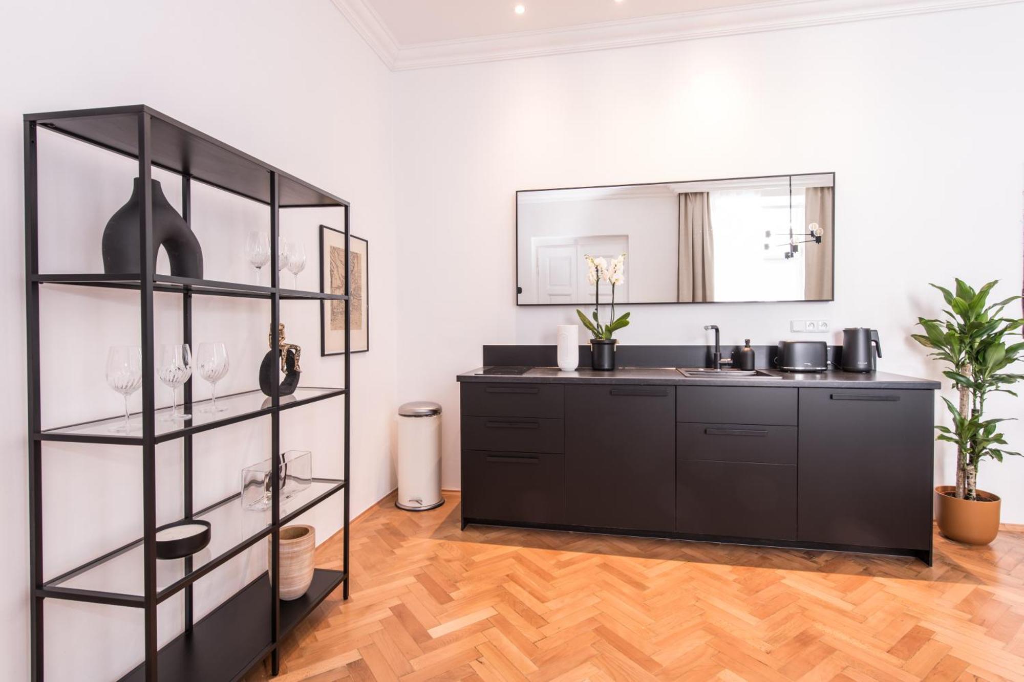 New Design Apt - Central Location Wenceslas Square Praga Exterior foto